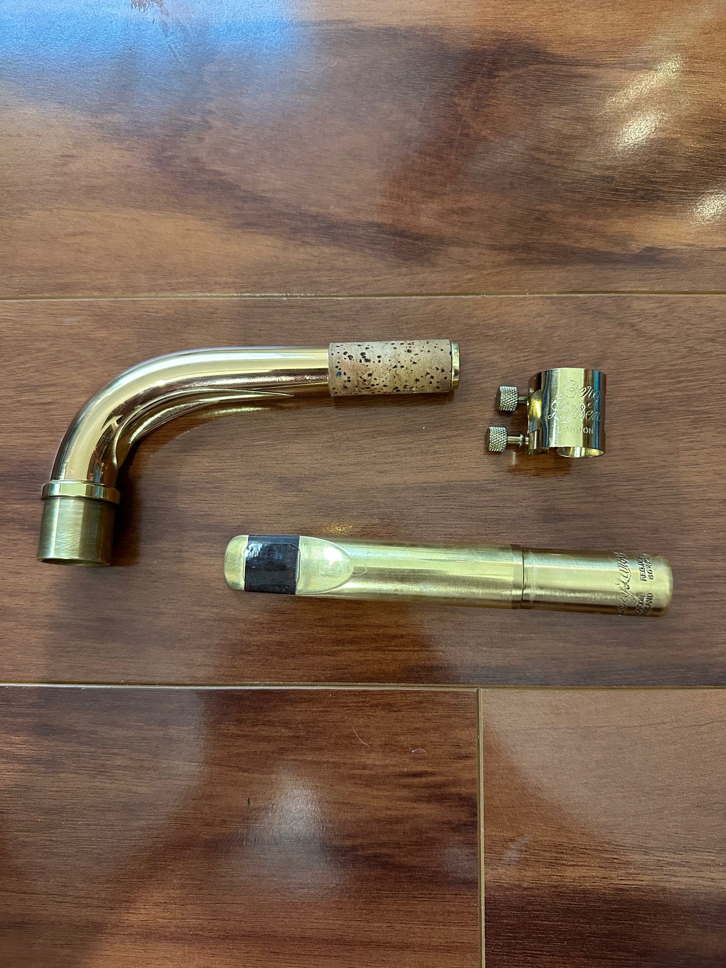 Yanagisawa B-992 BRONZE Professional Baritone Saxophone with BRONZE BERG LARSEN!